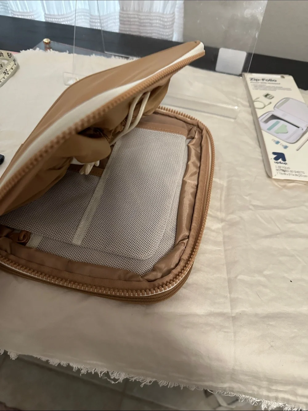 Zip-Folio Pouch with Notepad – Brown NWT